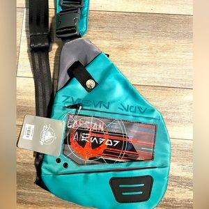 NWT Disney Star Wars Sling‎ Bag